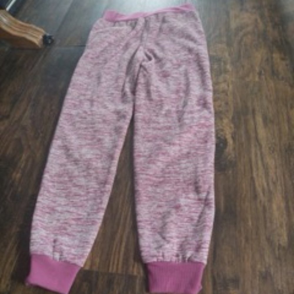 2 pr of joggers